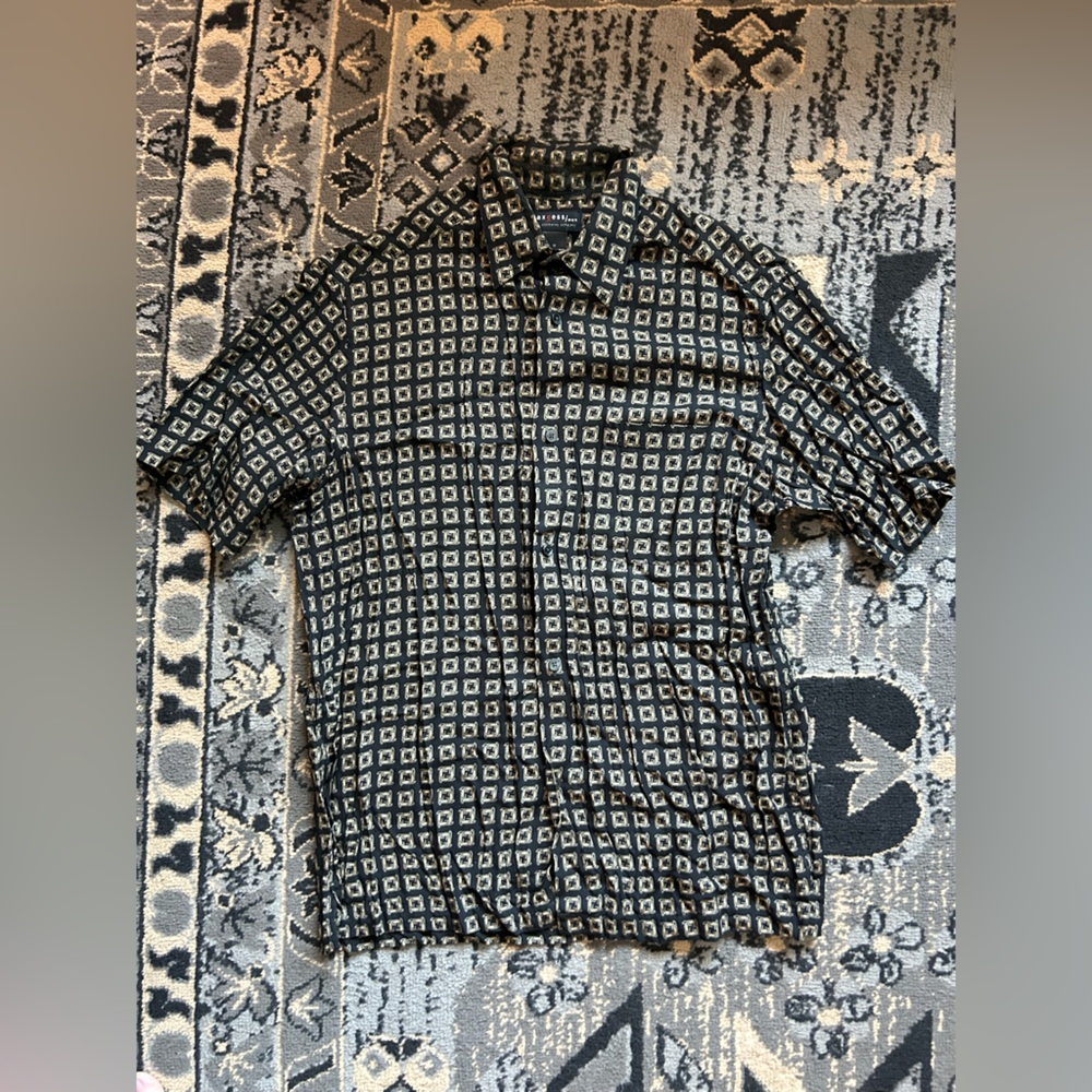 Axcess men Liz Claiborne Black and Cream Patterned Button Dress Shirt